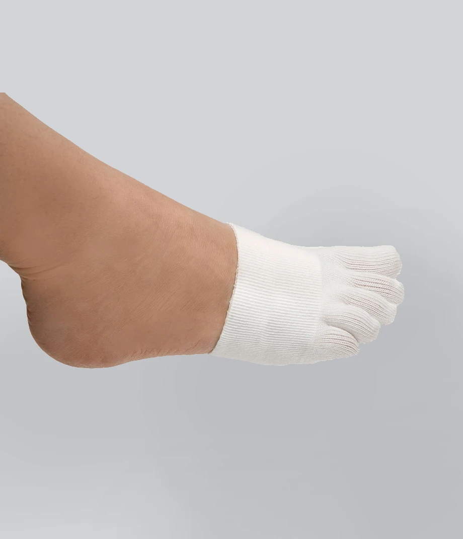INTRA Toe sock with forefoot support, open toe on the right foot