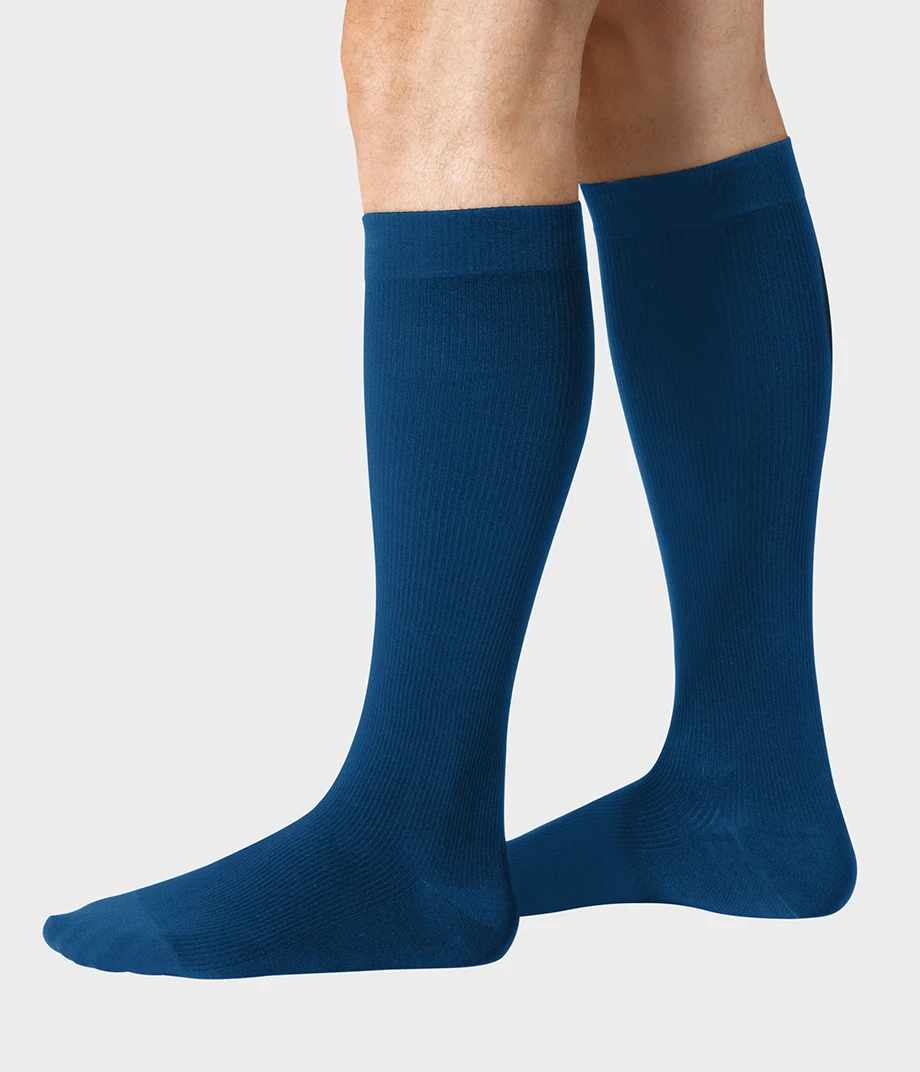 Juzo Adventure Compression Socks AD for Men | Below Knee, Closed Toe 4