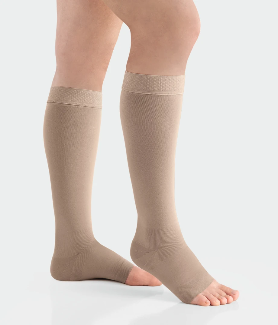 Juzo Move AD Easy-Donning Compression Stocking | Below Knee | Open Toe 3